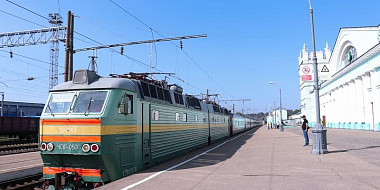 Дополнительные поезда свяжут Смоленск с Москвой и Белоруссией в период майских праздников