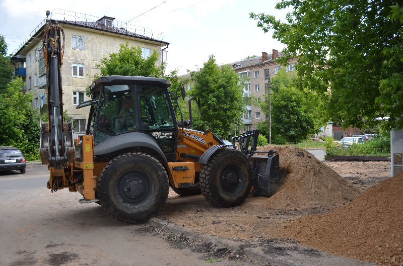 В Смоленске отремонтируют проезжую часть на улице и в переулке