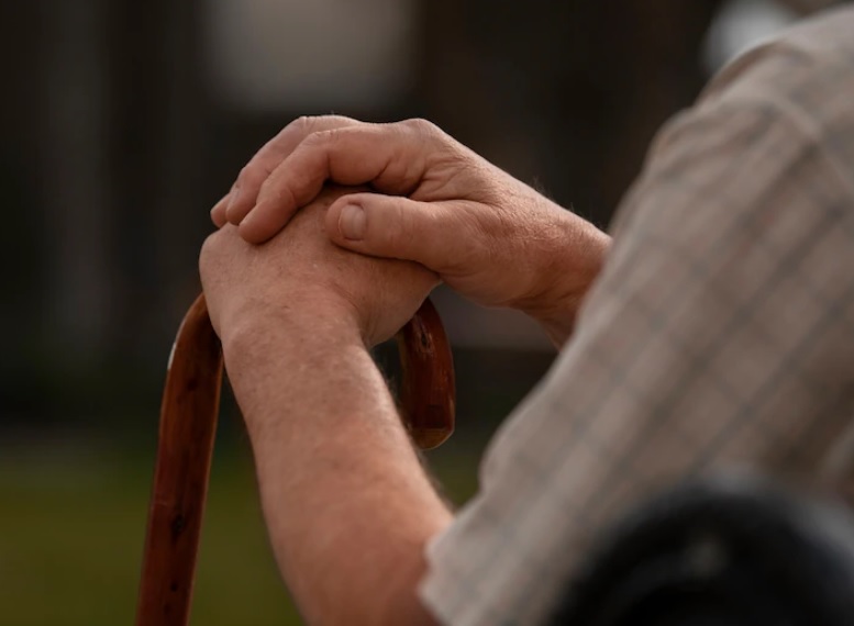 В смоленском райцентре пропал 86-летний мужчина