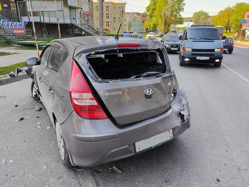 В Смоленске уточнили число пострадавших в аварии на улице Свердлова
