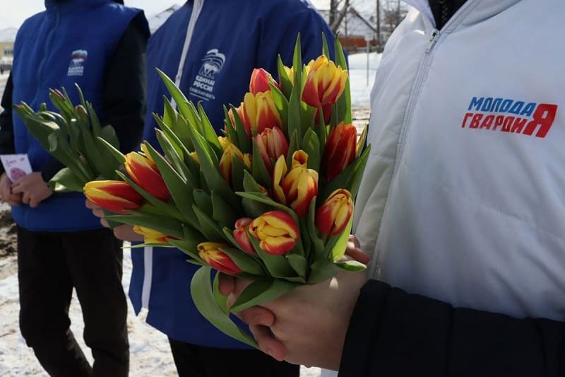 «Единая Россия» поздравит женщин с 8 Марта по всей стране