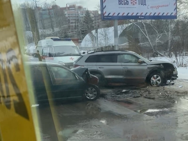 Женщина пострадала в ДТП на въезде в Смоленск