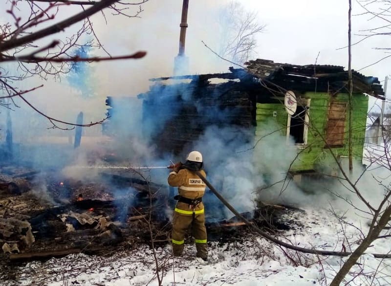 Стали известны подробности смертельного пожара в Смоленской деревне