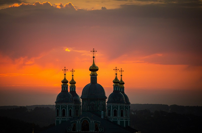 Участились случаи рассылки сообщений с фейковых номеров священнослужителей Смоленской епархии