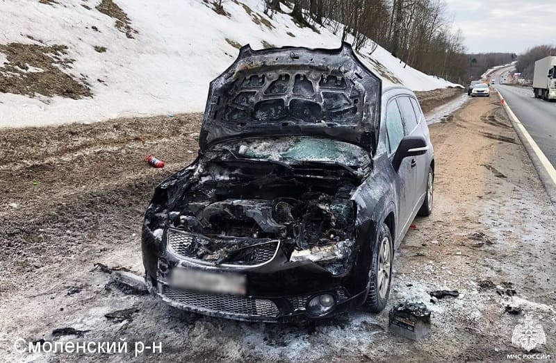 В Смоленской области за сутки произошло три автопожара
