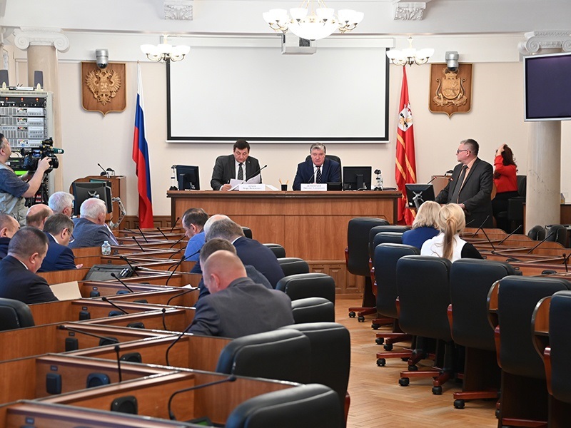 Бюджет за полугодие в Смоленской области исполнен с профицитом