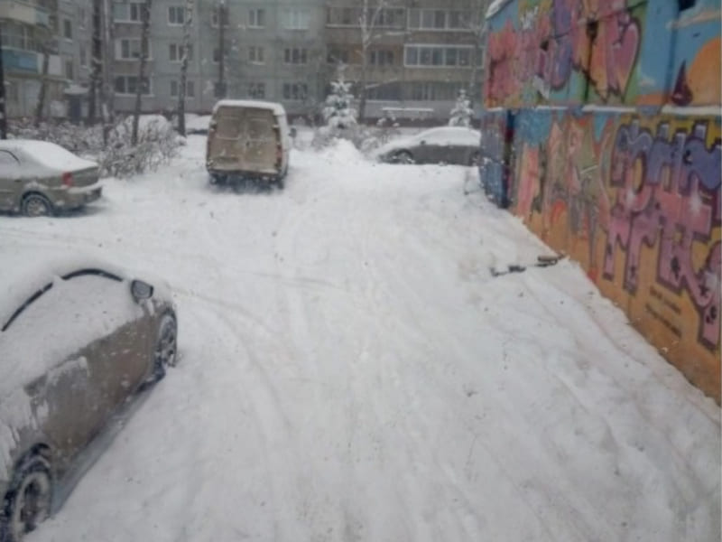 В Смоленске заблокирован проезд к нескольким местам накопления ТКО