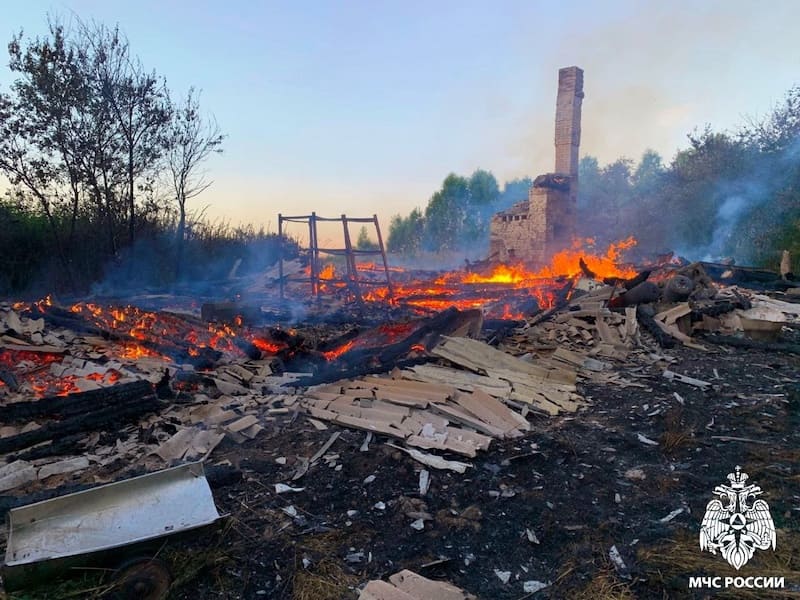 В Смоленской области 85-летняя пенсионерка погибла в вечернем пожаре