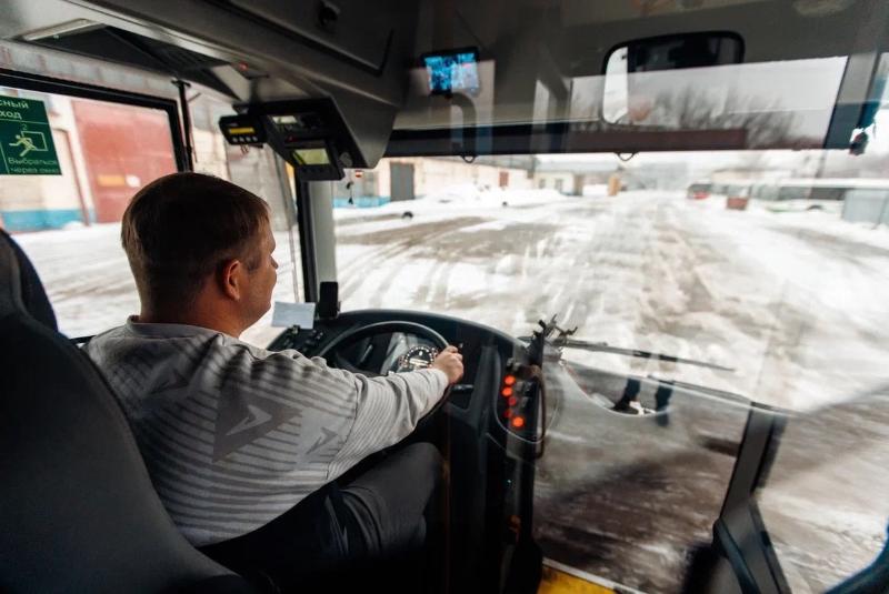 Как в Смоленске планируют справиться с дефицитом водителей общественного транспорта 