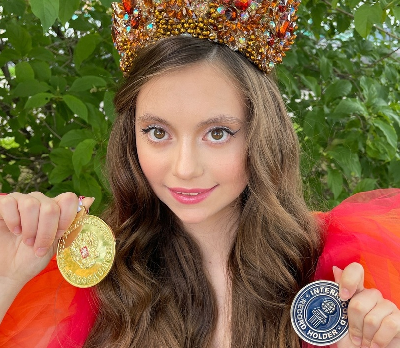 14-летняя смолянка Анна Девяткина признана двукратной мировой рекордсменкой
