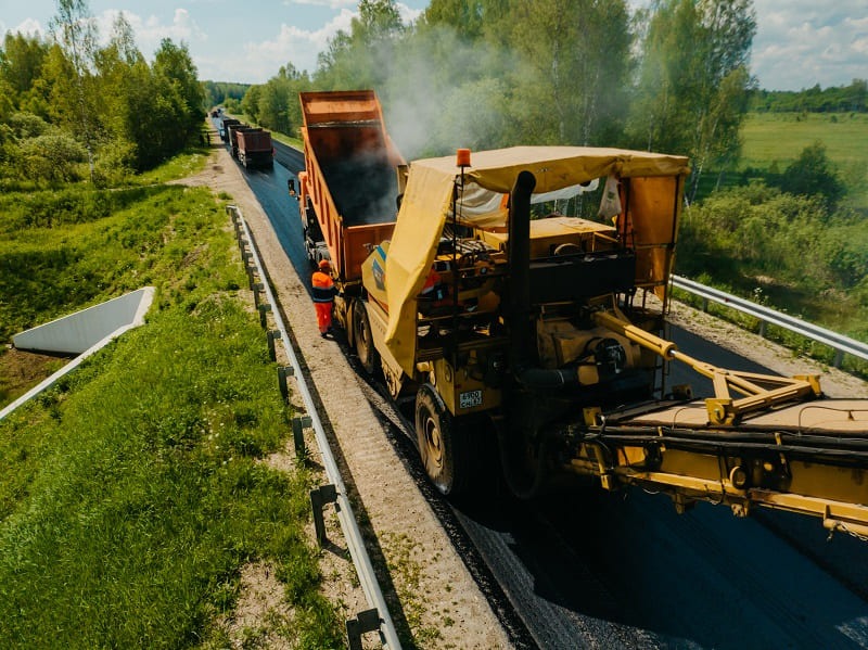 Ремонт 60-километрового участка трассы Р-132 в Смоленской области выполнен на 65 %