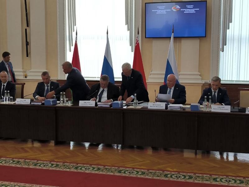 Развитие транспорта и отмена роуминга: Смоленск стал площадкой мероприятий высшего уровня России и Республики Беларусь
