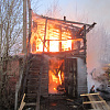 В Смоленской области тушили пожар на территории пилорамы