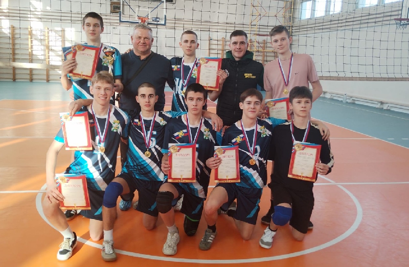 Сборная Смоленского района победила на областных соревнованиях по волейболу