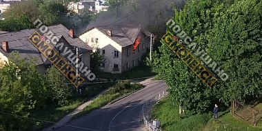 В Смоленске начался пожар в расселенном доме